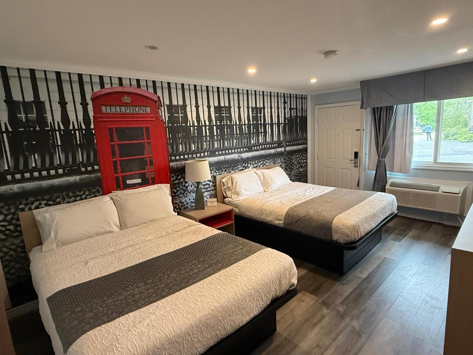 Hamilton Hotel 2*